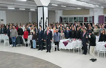 BURHANİYE BELEDİYESİ'NDEN ÖĞRETMENLER GÜNÜ YEMEĞİ