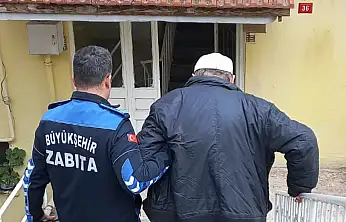 Büyükşehir Belediyesi, zorlu hava koşullarında da kimseyi yalnız bırakmıyor