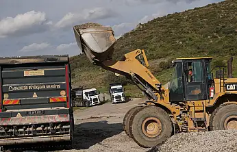 Büyükşehir ile yollar mevsim şartlarına hazırlanıyor