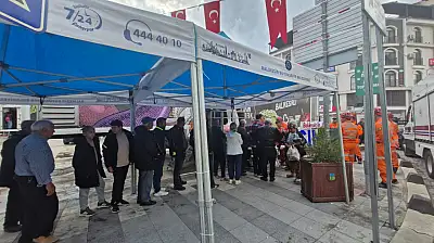 Büyükşehir Belediyesi 107 araç, 242 personelle deprem bölgesinde
