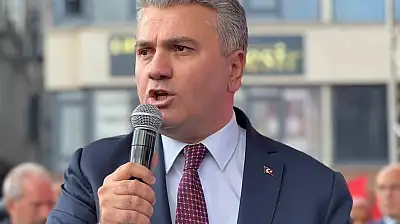 Canbey: 'Zağnos Paşa'nın İsmini Silme Girişimi Hadsizliktir!'