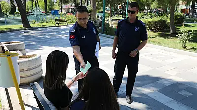   Edremit'te yere çöp ve izmarit atana para cezası dönemi başladı