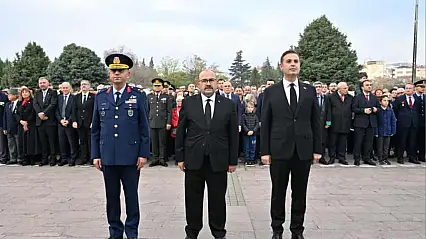 Balıkesir, 10 Kasım'da Ata'sını andı