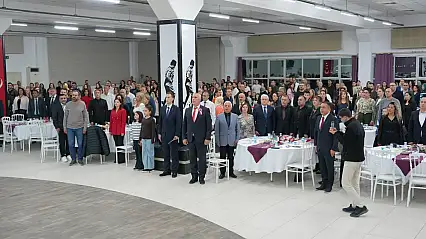 BURHANİYE BELEDİYESİ'NDEN ÖĞRETMENLER GÜNÜ YEMEĞİ