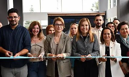 Arbil Akın'dan bir günde iki anlamlı ziyaret