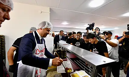 Büyükşehir, öğrenciler için Yakın Mutfakı hizmete açtı