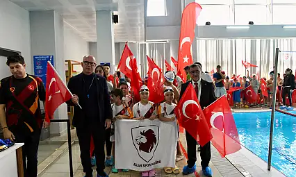 CUMHURİYETİN 102. YILI ALTIEYLÜL'DE, GURUR VE COŞKUYLA KUTLANDI