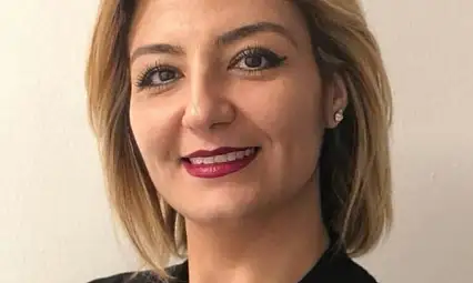 Dr. Fzt. Özden Certel yazdı  DENGE KAYBI OLAN HASTALARDA BASTON VEYA YÜRÜTEÇ KULLANIMI…