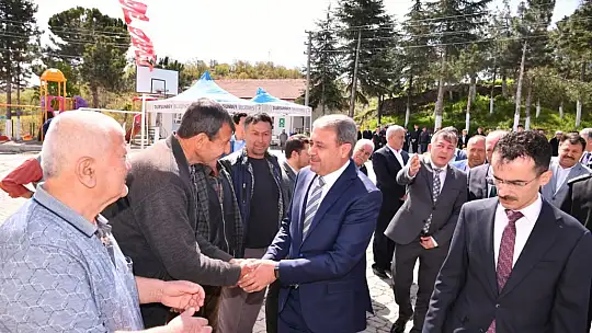 Dursunbey'de Göbül'de İlkve Orta Okul Vatandaştan
