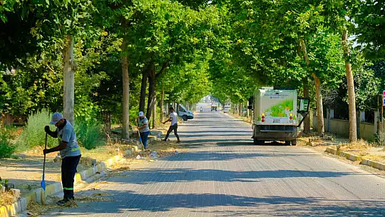 ALTIEYLÜL BELEDİYESİ'NDEN KAPSAMLI TEMİZLİK OPERASYONU