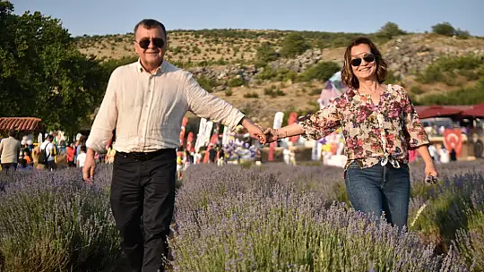 ALTIEYLÜL LAVANTA GÜNLERİ'NE BİNLERCE ZİYARETÇİ AKIN ETTİ