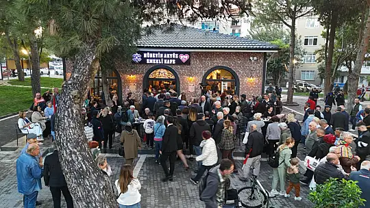 ALTIEYLÜL 75. YIL PARKI KAPILARINI AÇTI