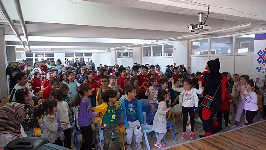 Altıeylül Kent Sahnesi Çocuklarla Buluşmaya Devam Ediyor