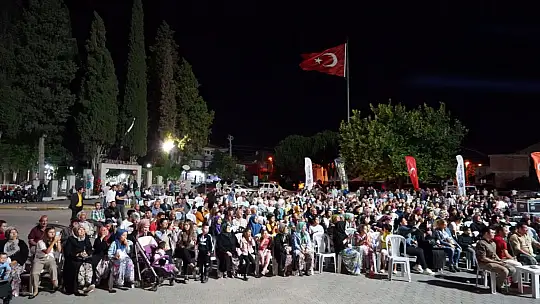 Altıeylül'de Kırsal Sinema Günleri Başladı
