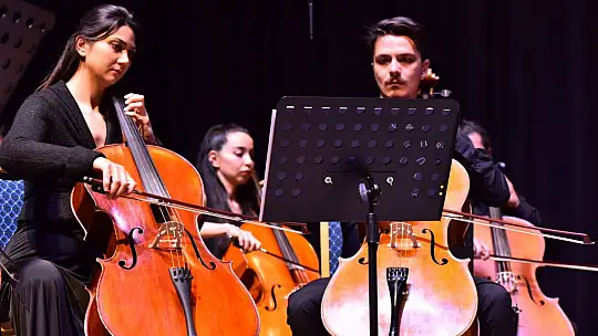 Altıeylül Çello Konseriyle Bahara Merhaba Dedi