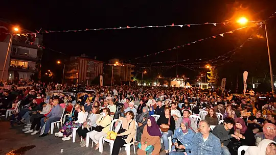 Altıeylül'de 100'üncü Yıl Coşkusu