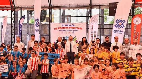 Sokak Oyunları Altıeylül'de Tekrar Hayat Buldu