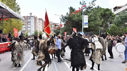 Altıeylül'de 100'üncü Yıl Coşkusu