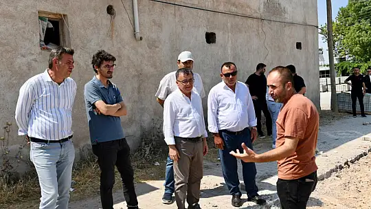 ALTIEYLÜL'DE ALTYAPI ÇALIŞMALARI TÜM HIZIYLA DEVAM EDİYOR