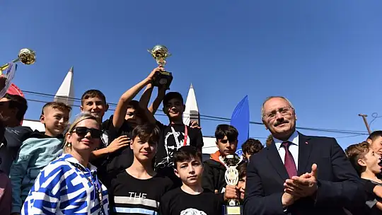 Altıeylül'de Çocuklar Sporla Büyüyor