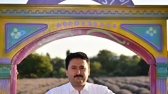 Altıeylül Lavanta Bahçesi Büyülüyor