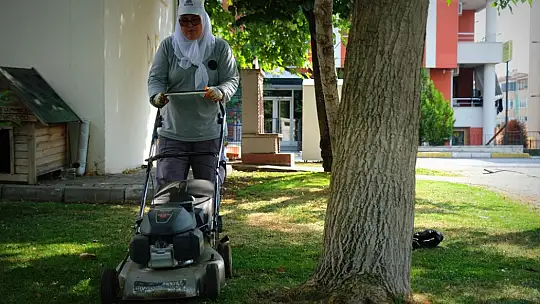 ALTIEYLÜL'DE EKİPLER TAM KADRO SAHADA