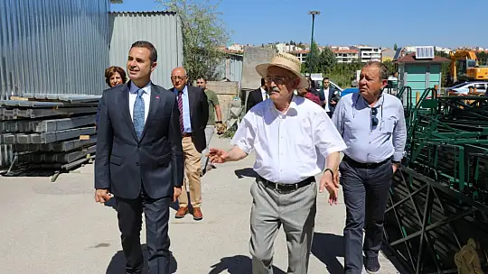 Ahmet Akın: 'Yenilenebilir enerjide dünyanın gerisinde kaldık'