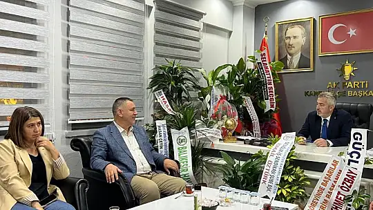 Hakan Aka'ya Karesi'de Partili Partisiz Herkesten Tebrik Yağıyor