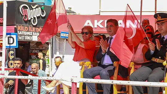 BURHANİYE'DE 30 AĞUSTOS COŞKUSU