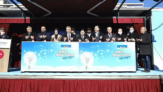 Dursunbey'de Doğalgaz Ateşi Yandı