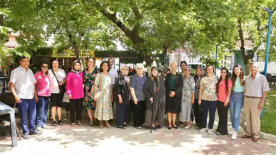 BURHANİYE'DE KADINLAR BULUŞMASI GERÇEKLEŞTİ