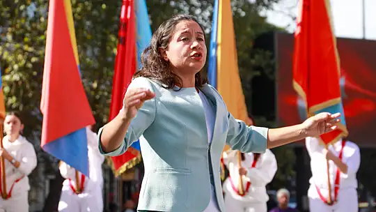 Burhaniye Cumhuriyet Bayramı kutlamaları çelenk töreni başladı