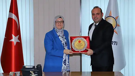 İzmir'deki Balıkesirlilerden Ankara Çıkarması