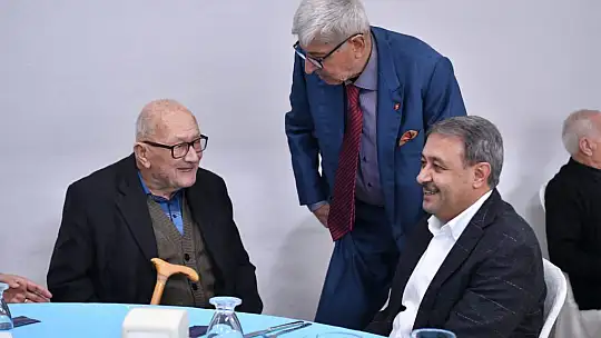 Huzurevinde İftar Vakti