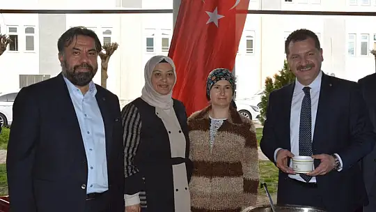 Ak Parti İl Teşkilatı Kepsut'u Ziyaret Etti