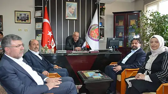 Ak Parti İl Teşkilatı Kepsut'u Ziyaret Etti
