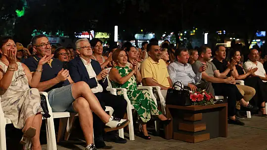 6. BURHANİYE KİTAP FUARI'NDA İKİNCİ GÜN TAMAMLANDI