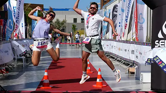 Ayvalık, Kurtuluş Yarı Maratonu ile Sporun Merkezine Dönüştü