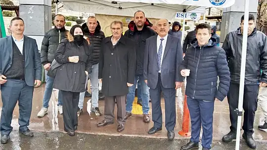 Bigadiç'te ücretsiz süt dağıtıldı