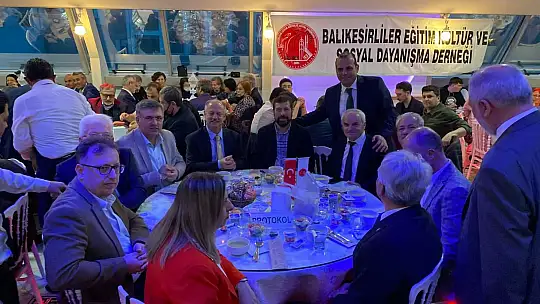 İzmir'deki Balıkesirliler İftarda Buluştu