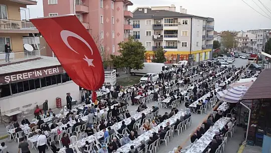 Mhp İftarlarına Altıeylül'de Devam Etti