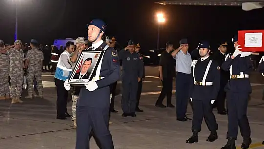 Şehit Ercan Özcan Gözyaşlarıyla Toprağa Verildi