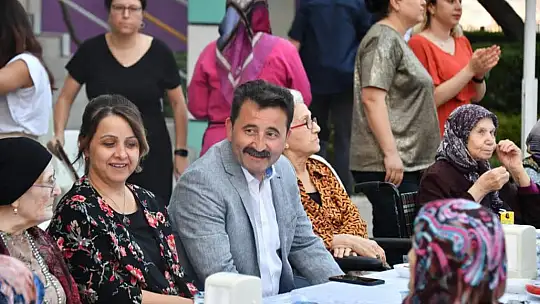 Yaşlılara Protokol ve Çocuklardan Moral