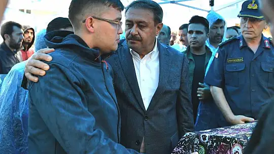 Dursunbey Kızılöz'de Gözyaşları Sel Oldu