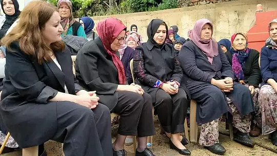 Dursunbey Kızılöz'de Gözyaşları Sel Oldu