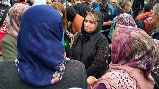 Dursunbey Kızılöz'de Gözyaşları Sel Oldu