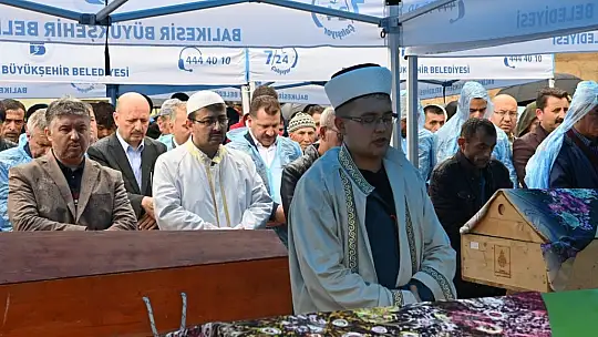 Dursunbey Kızılöz'de Gözyaşları Sel Oldu