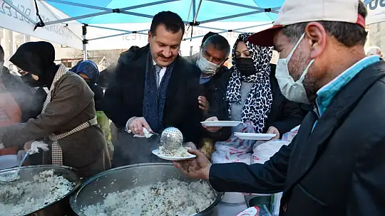Dursunbey'de Doğalgaz Ateşi Yandı