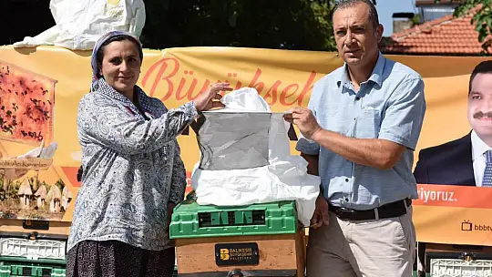 Balıkesir'in Eşsiz Değeri 'Organik Bal'a Kadın Eli Değdi…