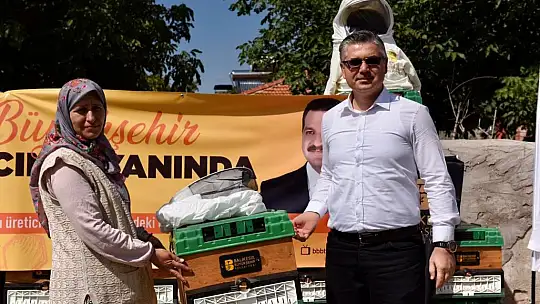 Balıkesir'in Eşsiz Değeri 'Organik Bal'a Kadın Eli Değdi…
